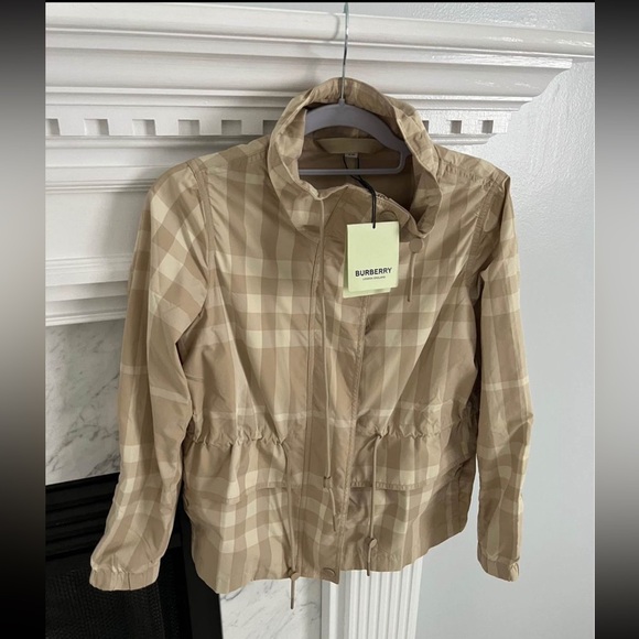 NWT BURBERRY jacket size 0 IT 34 - Picture 1 of 6